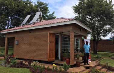 DURABRIC Homes在马拉维建造你的梦想之家