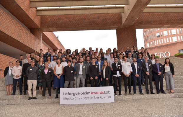25个国家的代表参加了由伊比利亚美洲大学(IBERO)在墨西哥城举办的国际拉法格霍尔希姆下一代奖实验室欧宝体育官方f68点top。
